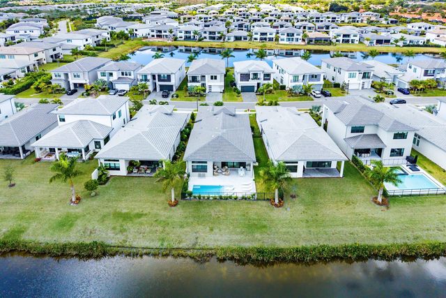 20086 Hirono Lane, Boca Raton, FL 33434