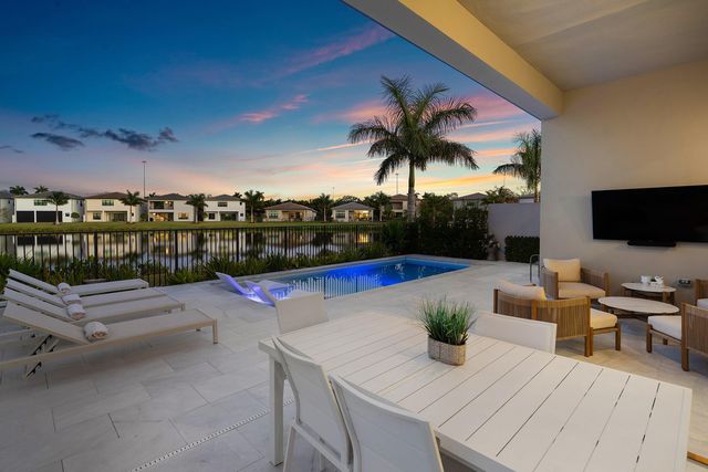 20086 Hirono Lane, Boca Raton, FL 33434