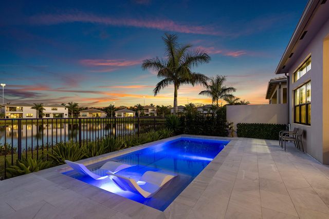 20086 Hirono Lane, Boca Raton, FL 33434