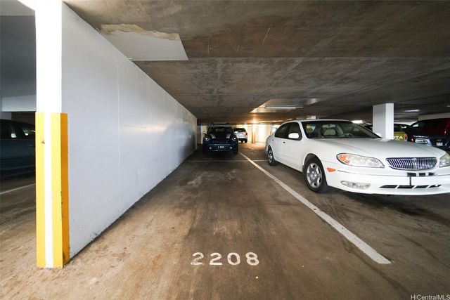 98-099 Uao Place 2208, Aiea, HI 96701