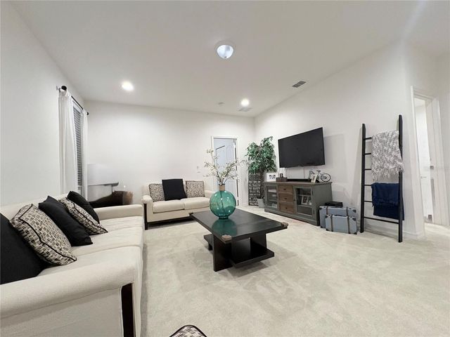 8205 BAYLISS COURT, Orlando, FL 32825