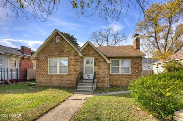 1610 S Joplin Avenue, Joplin, MO 64804