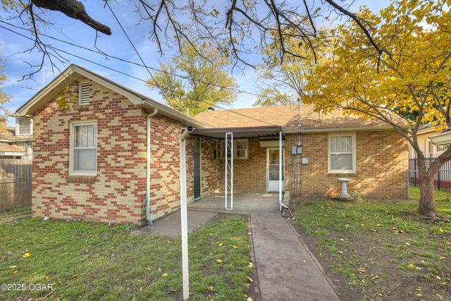 1610 S Joplin Avenue, Joplin, MO 64804