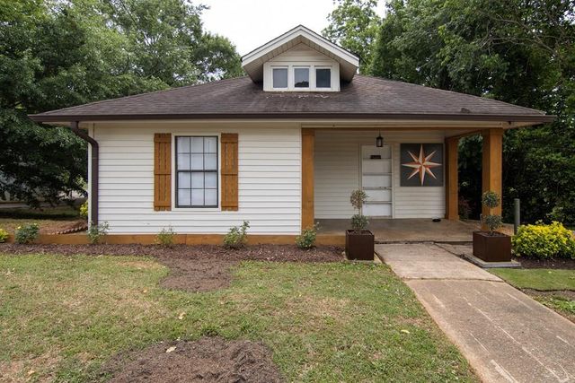 119 Harmon Avenue, Carrollton, GA 30117