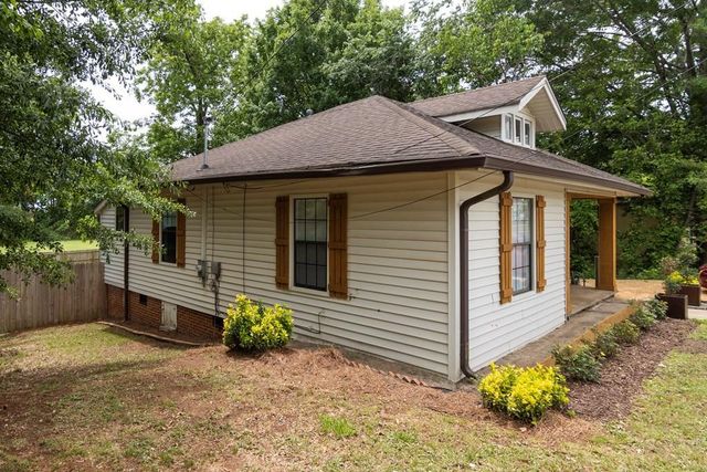 119 Harmon Avenue, Carrollton, GA 30117