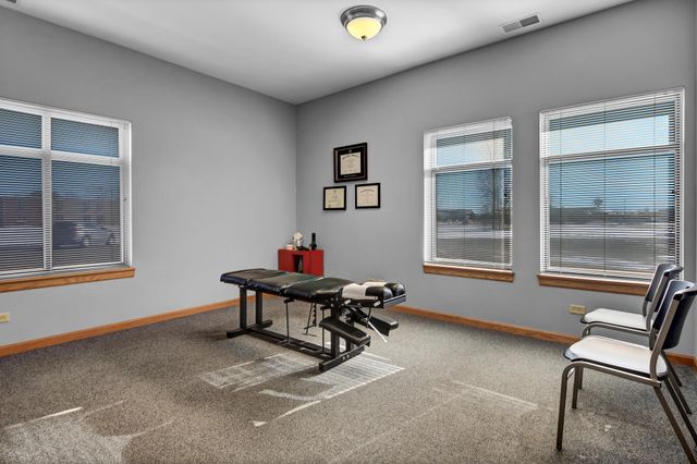 50 10th Avenue S, Waite Park, MN 56387