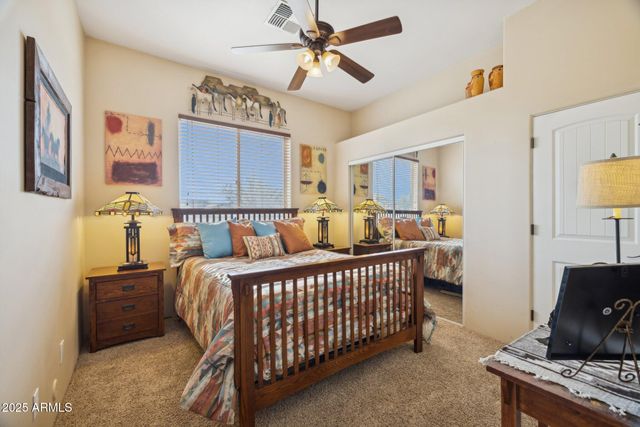 103 S SIXSHOOTER Road S, Apache Junction, AZ 85119