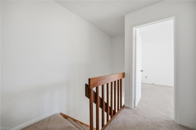 3633 Essex Pond Quay, Virginia Beach, VA 23462