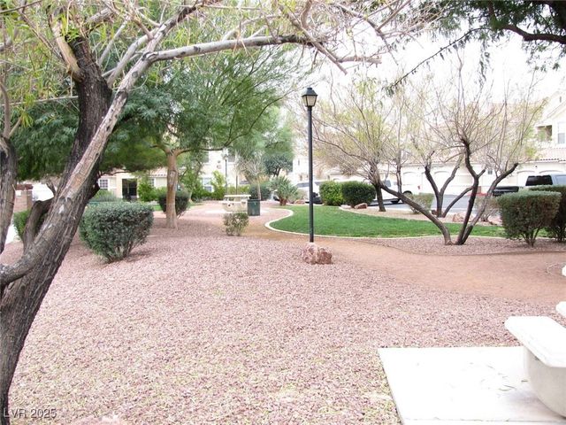 5855 Valley Drive 2093, North Las Vegas, NV 89031