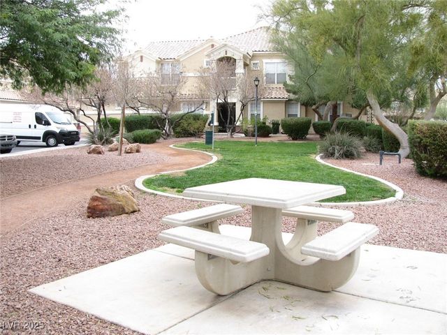 5855 Valley Drive 2093, North Las Vegas, NV 89031