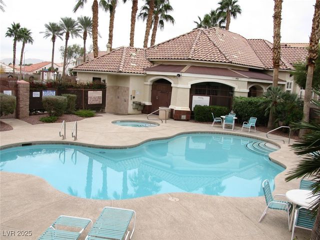 5855 Valley Drive 2093, North Las Vegas, NV 89031