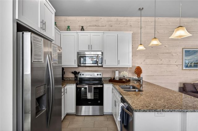 2821 S 11th St 104, Port Aransas, TX 78373