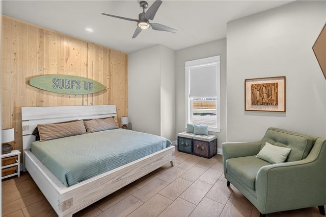2821 S 11th St 104, Port Aransas, TX 78373