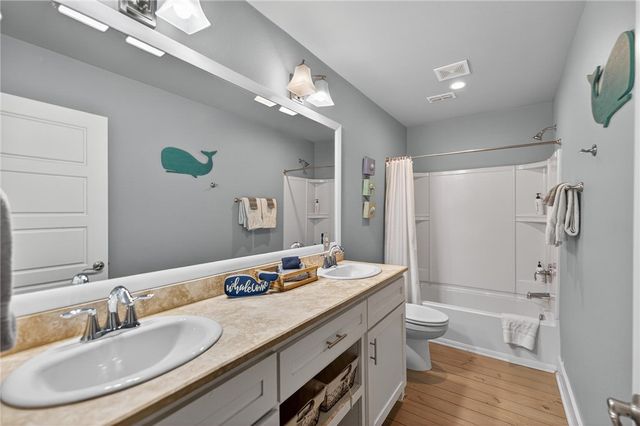 2821 S 11th St 104, Port Aransas, TX 78373
