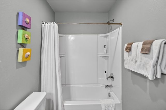 2821 S 11th St 104, Port Aransas, TX 78373