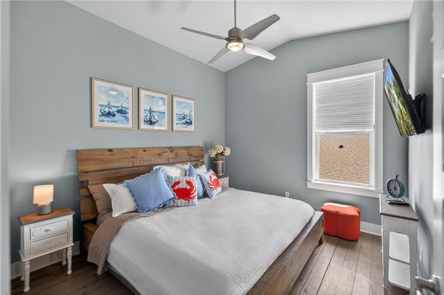 2821 S 11th St 104, Port Aransas, TX 78373
