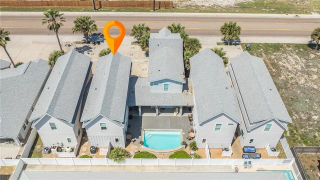 2821 S 11th St 104, Port Aransas, TX 78373