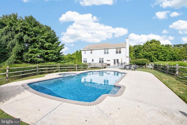 26 SENECA CT, Chester Springs, PA 19425