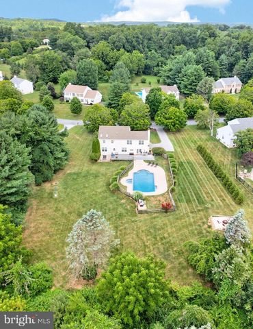 26 SENECA CT, Chester Springs, PA 19425