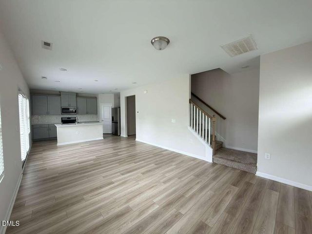 7142 Stratified Court, Mebane, NC 27302