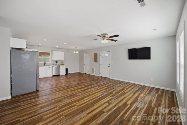 177 Duke Street, Granite Falls, NC 28630