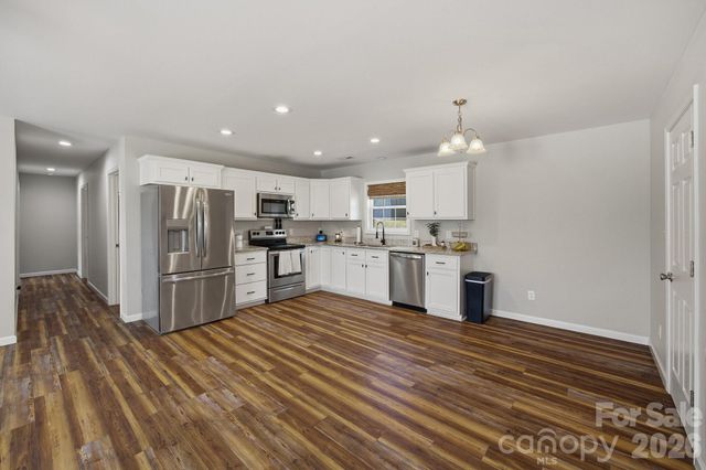 177 Duke Street, Granite Falls, NC 28630