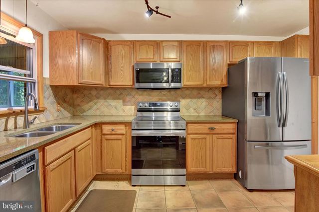 200 BEZOLD AVE, Westminster, MD 21157