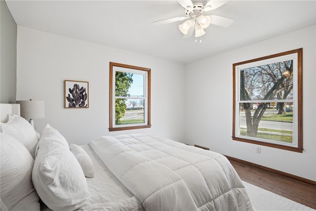 1718 Highland Avenue, Iowa City, IA 52240