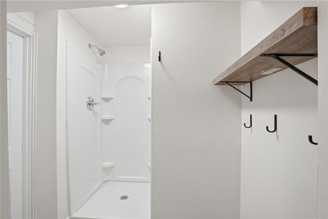 1718 Highland Avenue, Iowa City, IA 52240