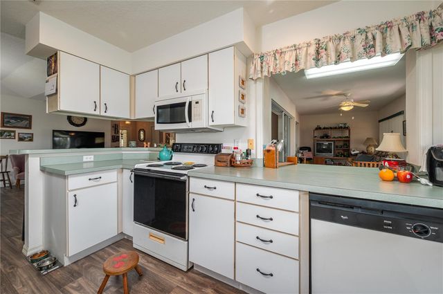 656 SWEETWATER WAY, Haines City, FL 33844