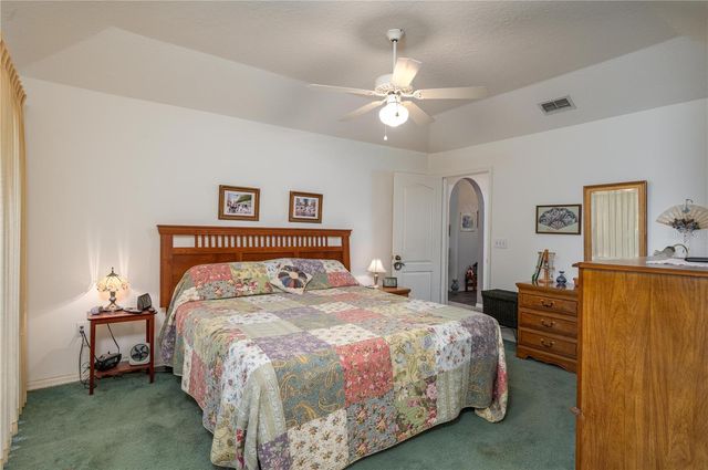 656 SWEETWATER WAY, Haines City, FL 33844