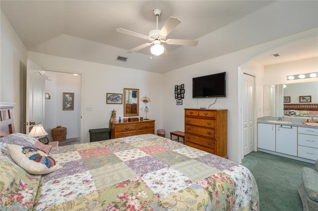 656 SWEETWATER WAY, Haines City, FL 33844