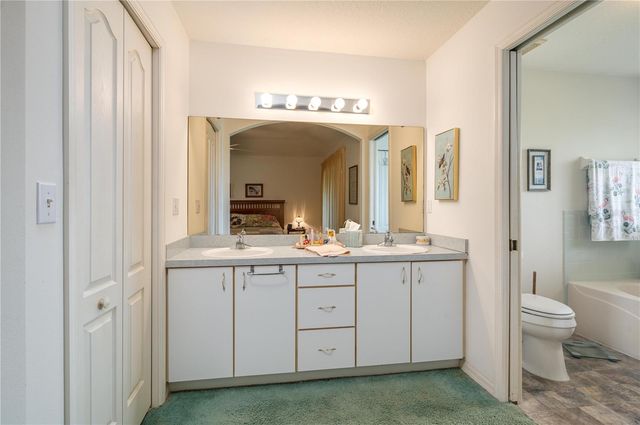 656 SWEETWATER WAY, Haines City, FL 33844