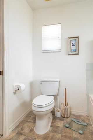 656 SWEETWATER WAY, Haines City, FL 33844