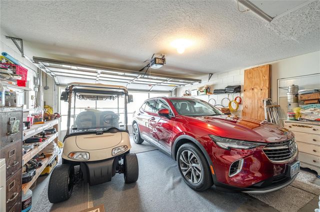 656 SWEETWATER WAY, Haines City, FL 33844