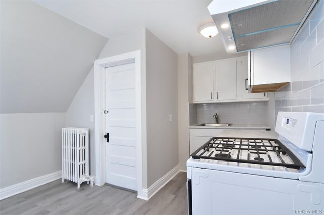 132 Rich Avenue 3, Mount Vernon, NY 10550