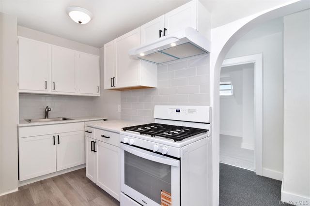 132 Rich Avenue 3, Mount Vernon, NY 10550