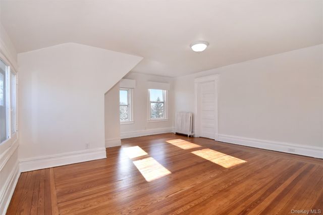 132 Rich Avenue 3, Mount Vernon, NY 10550