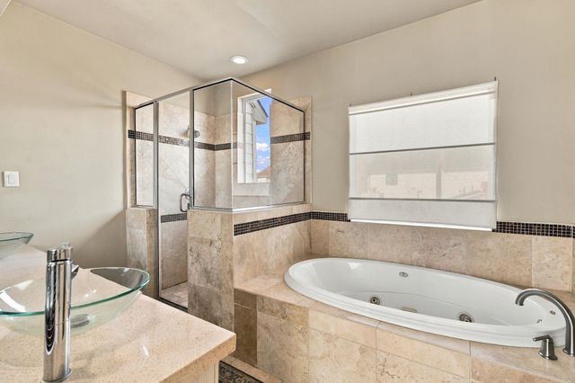 5715 Larkin Street A, Houston, TX 77007