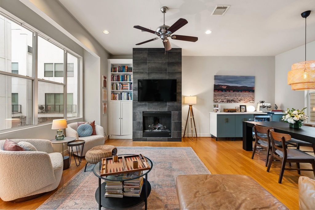 5715 Larkin Street A, Houston, TX 77007