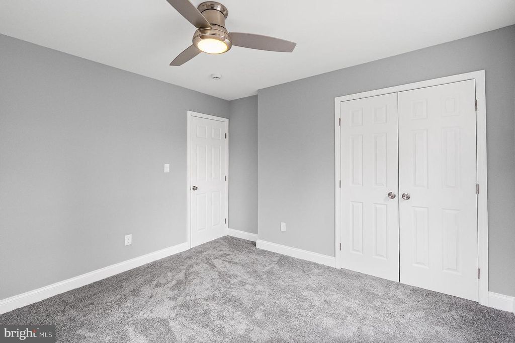 Image 22 of property listing at 5306 KENILWORTH AVE, Baltimore, MD 21212