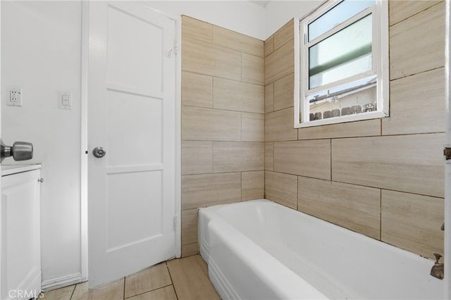 2147 S Towne, Pomona, CA 91766