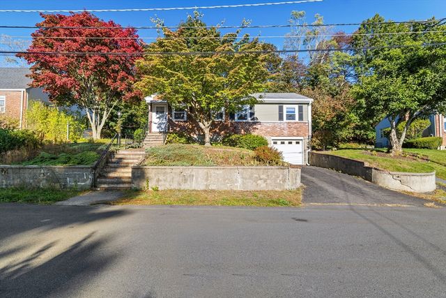25 Bird Rd, Norwood, MA 02062