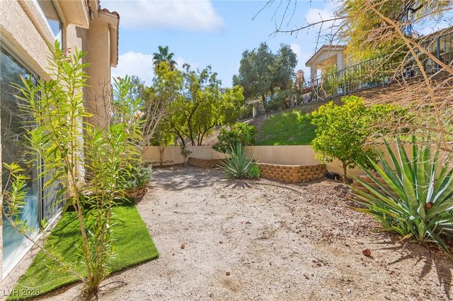 7841 Sea Rock Road, Las Vegas, NV 89128