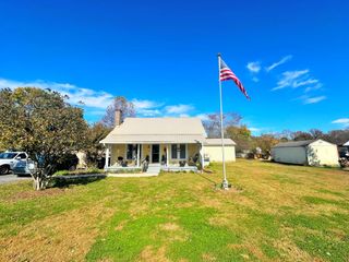 2342 Pulaski HWY, Lawrenceburg, TN 38464