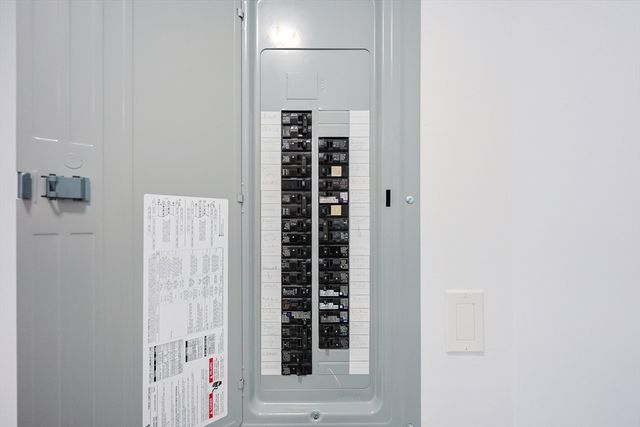 232 Pleasant St, Melrose, MA 02176