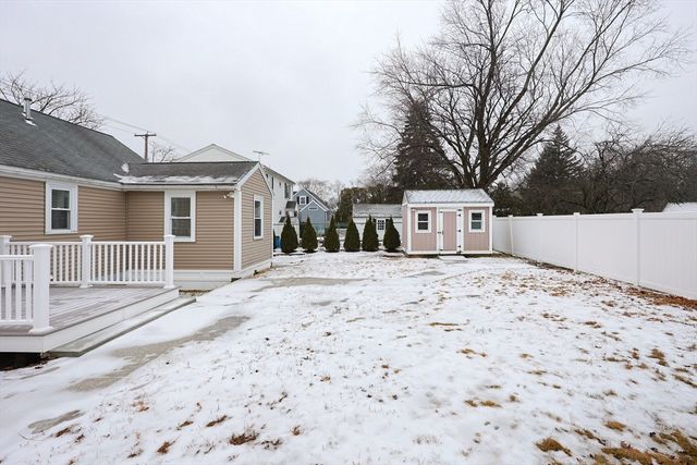 232 Pleasant St, Melrose, MA 02176