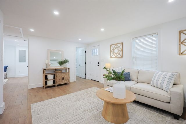 232 Pleasant St, Melrose, MA 02176