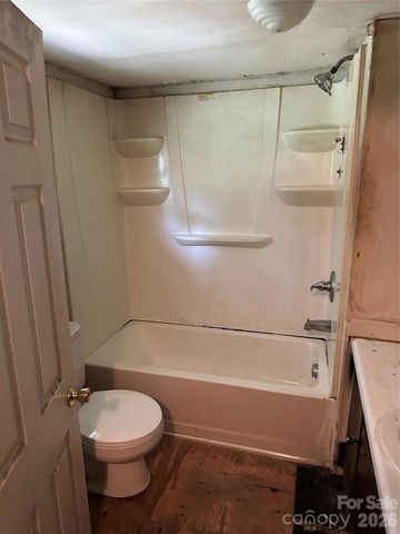 1032 Plymouth Street, Gastonia, NC 28054