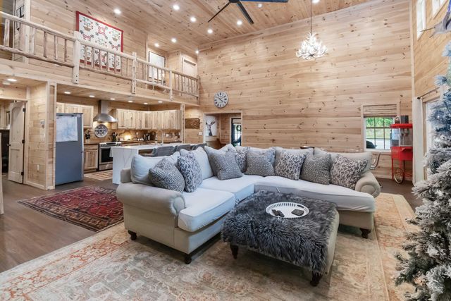 280 Timber Ridge Road, Nancy, KY 42544